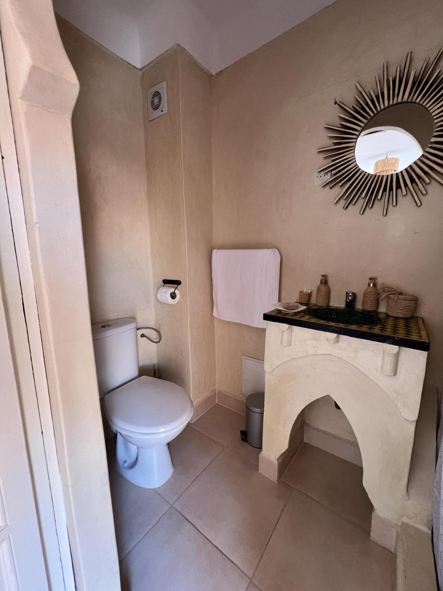Riad Sarah Sabrina Марракеш Номер фото