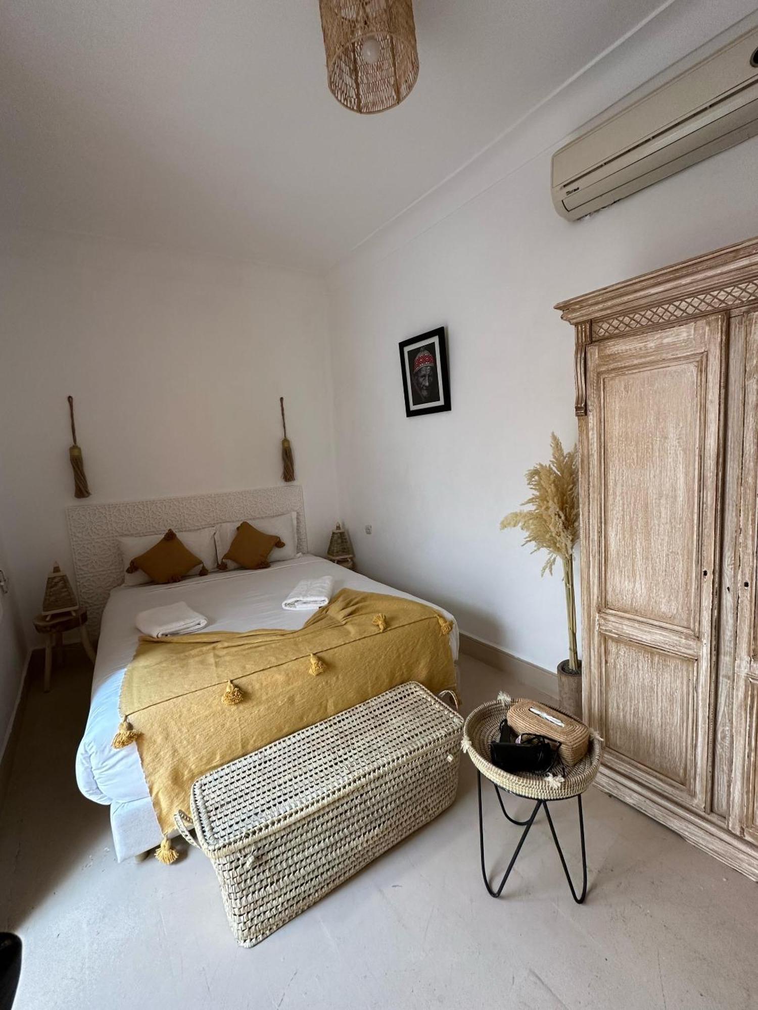 Riad Sarah Sabrina Марракеш Номер фото